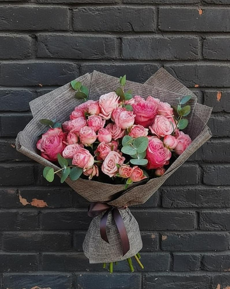 Букет цветов из: Розы в Новодеревянковской