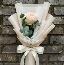 Букет цветов из:  Розы в Новодеревянковской