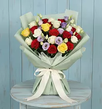 Букет цветов из:  Розы #REPLACE_PRED# Новодеревянковской