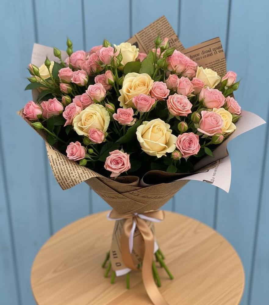 Букет цветов из: Розы в Новодеревянковской