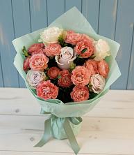 Букет цветов из:  Розы в Новодеревянковской