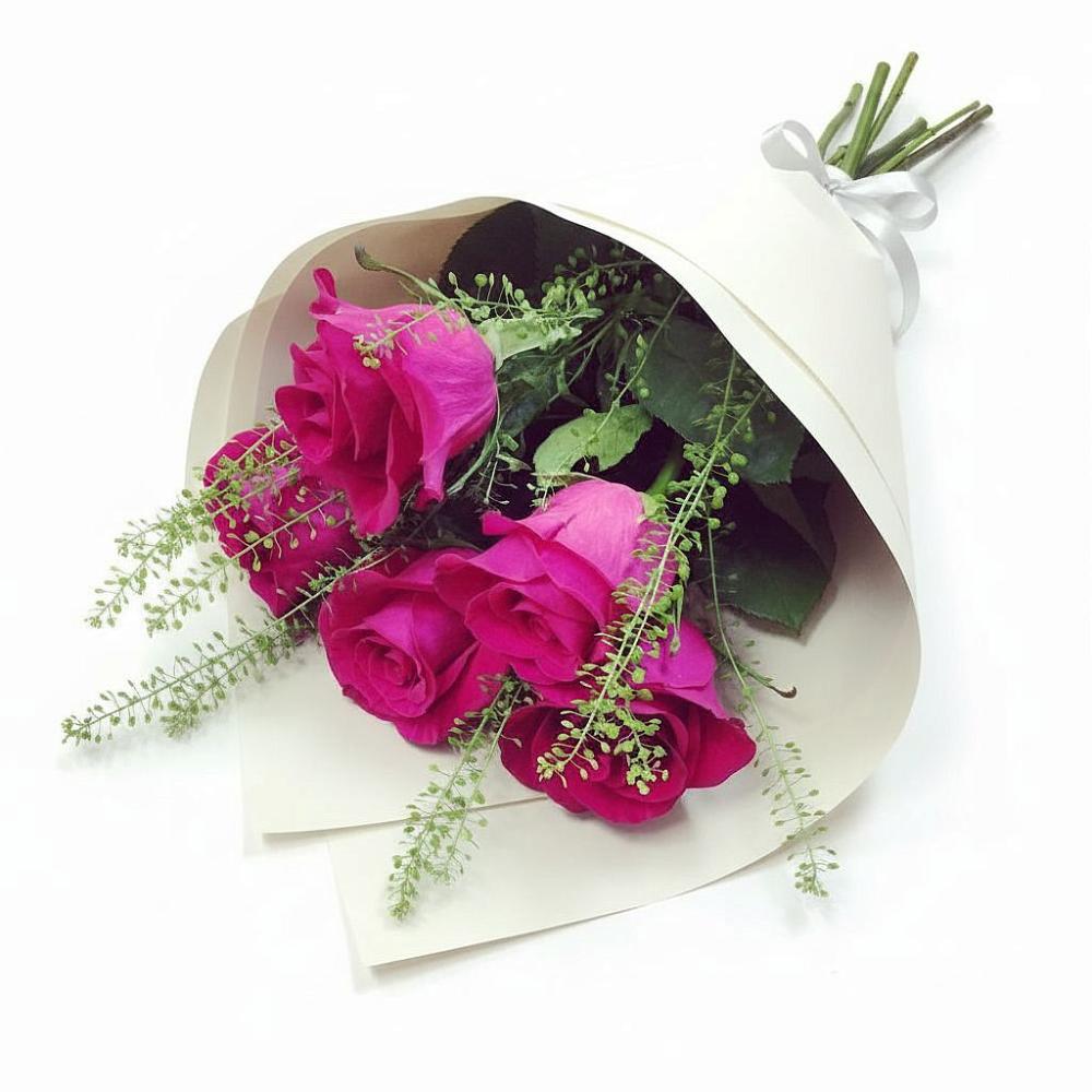 Букет цветов из: Розы в Новодеревянковской