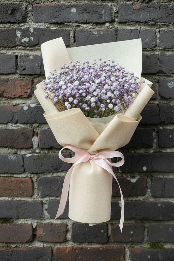 Букет цветов из: Гипсофила в Новодеревянковской