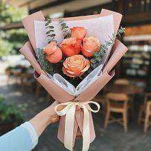 Букет цветов из:  Розы #REPLACE_PRED# Новодеревянковской