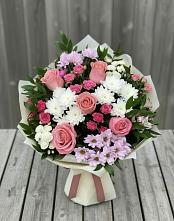Букет цветов из:  Альстромерии, Гвоздики, Розы и Хризантемы #REPLACE_PRED# Новодеревянковской
