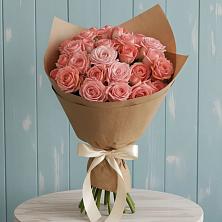 Букет цветов из:  Розы в Новодеревянковской
