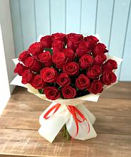 Букет 29 Красных роз в Новодеревянковской