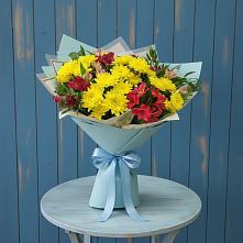 Букет цветов из:  Альстромерии и Хризантемы #REPLACE_PRED# Новодеревянковской
