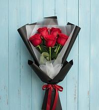 Букет цветов из:  Розы в Новодеревянковской
