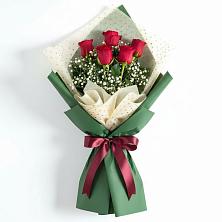 Букет цветов из:  Розы в Новодеревянковской