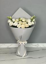 Букет цветов из:  Розы и Лизиантусы #REPLACE_PRED# Новодеревянковской